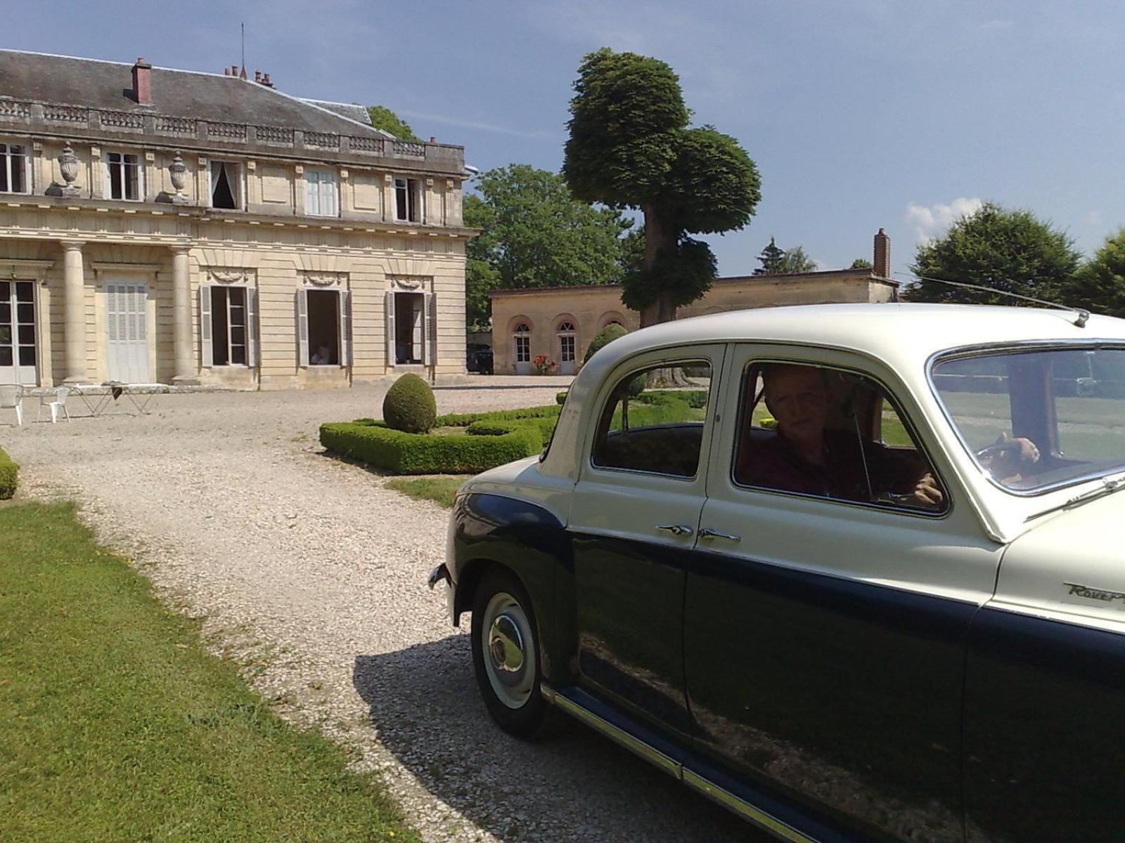 Le Chateau De Bressey & Son Orangerie Екстер'єр фото