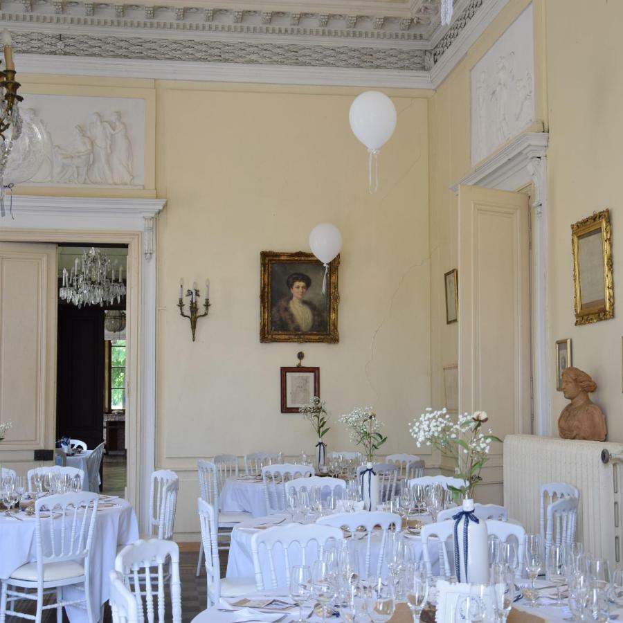 Le Chateau De Bressey & Son Orangerie Екстер'єр фото